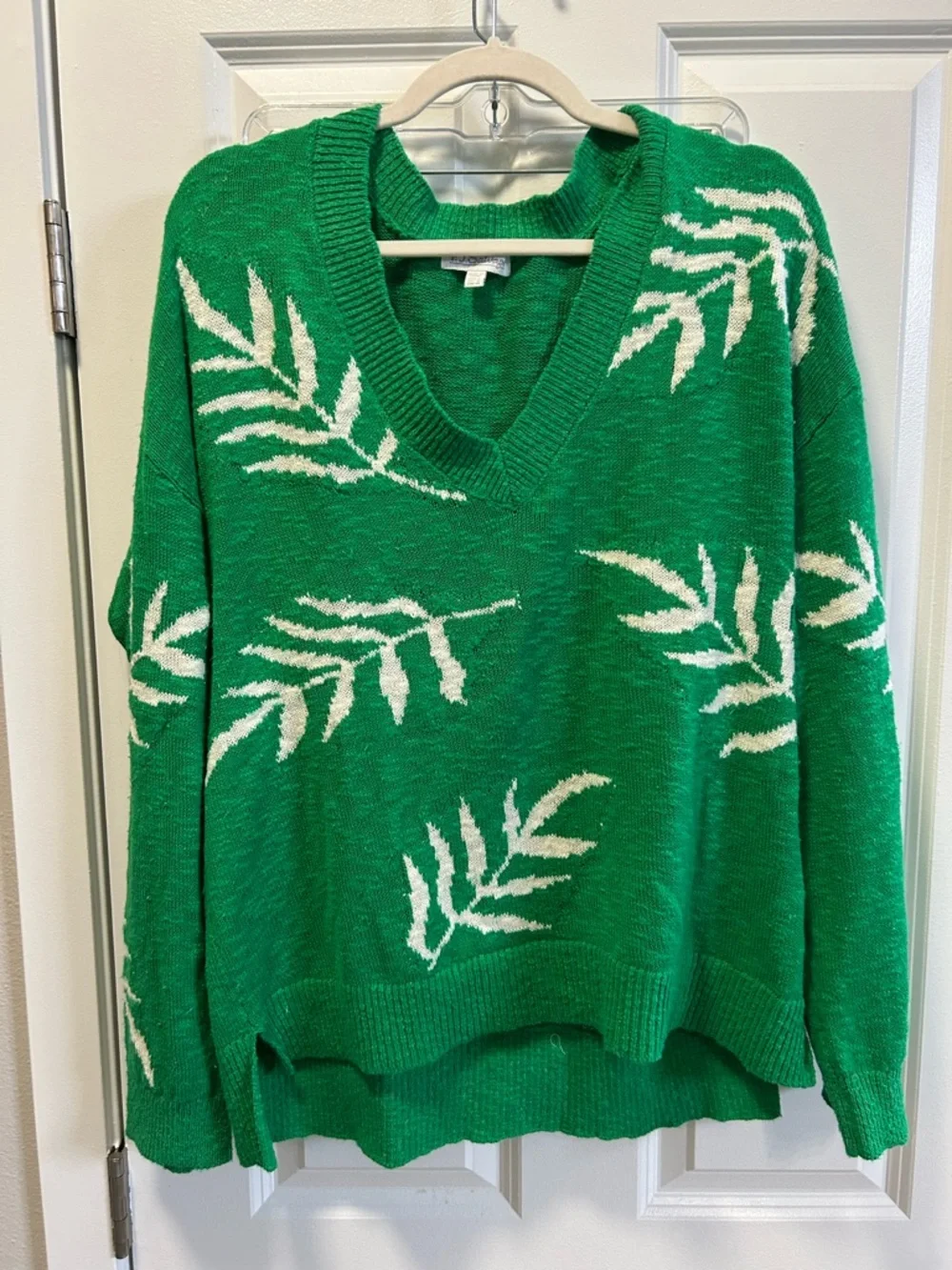 PJ salvage set sweater and matching shorts - Picture 1 of 4